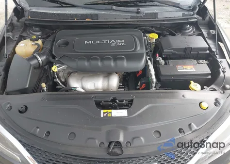 2015 Chrysler 200 Limited from USA, damaged, VIN 1C3CCCAB2FN537412